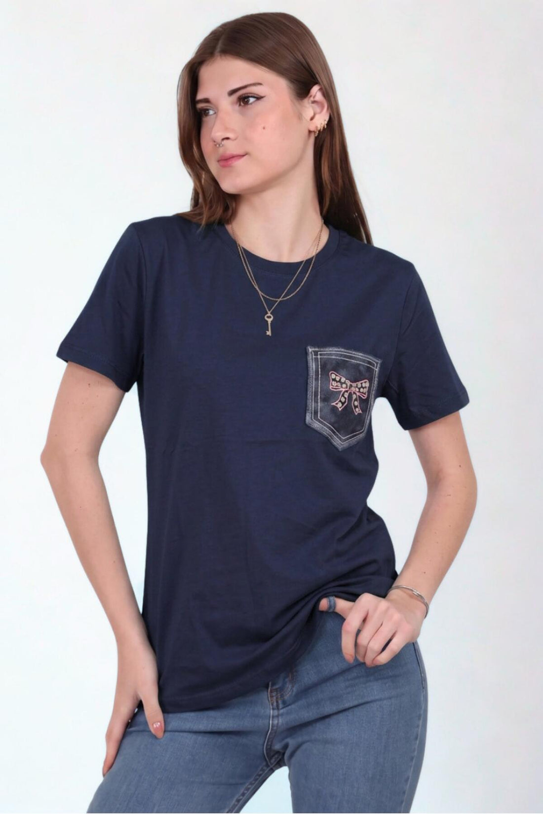 Marineblauw T - Shirt Met Geborduurde Zak