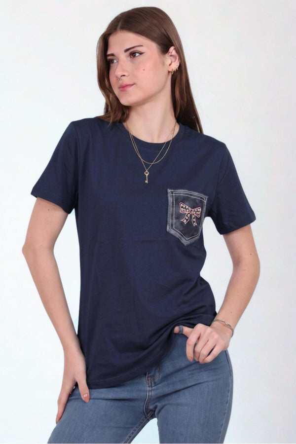 Marineblauw T - Shirt Met Geborduurde Zak