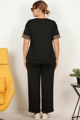 Plus - Size Set Met Luipaardprint En Steentjes, Korte Mouwen — Luipaard