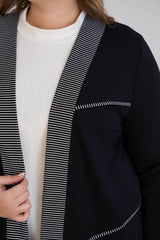 Cardigan Mit Streifendetail In Großen Größen – Schwarz