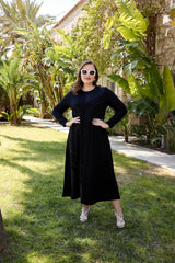 Plus - Size Jurk In Kristalstof — Zwart
