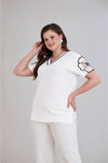 Plus‑Size V‑Hals Jerseyblouse Met Geborduurde Tulemouwen, Crème