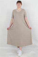 Plus - Size Losvallende Jurk Met Ronde Hals En Lange Mouwen — Stone