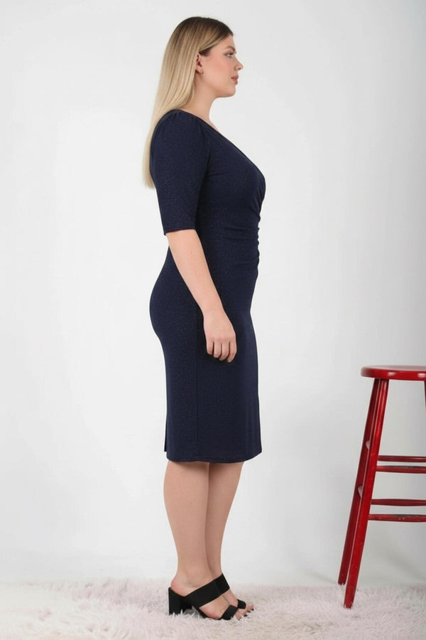 Plus - Size Avondjurk In Navy Met Taille‑Detail En Halflange Mouwen