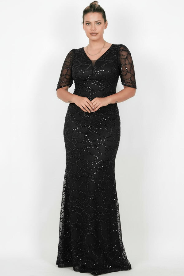 Plus - Size Short - Sleeve Beaded Lace Dress — Black