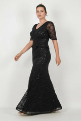 Robe De Soirée Grande Taille En Dentelle Perlée — Noir