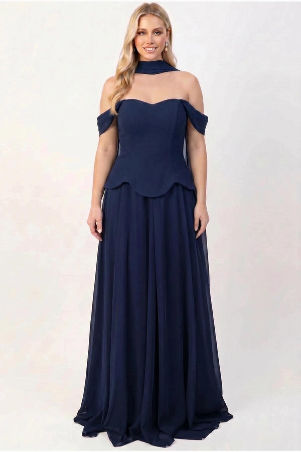 Crepe Avondjurk Met Tule Rok En Sjaaldetail — Marineblauw