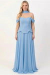 Crepe Avondjurk Met Tule Rok En Sjaaldetail — Blauw