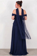 Plus‑Size Crêpe Avondjurk In Marineblauw Met Tule Rok En Sjaal — Kristalversierd