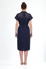 Plus - Size Jurk In Marine Met Mesh - Schouderdetail En Knoopsluiting
