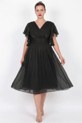 Robe Midi Grande Taille Avec Détail Aux Manches — Noir