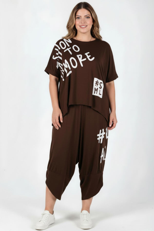 Plus - Size Bedrukte Tweedelige Set — Bruin