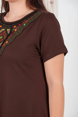 Plus - Size Jurk Met Authentieke Kraag, Bruin