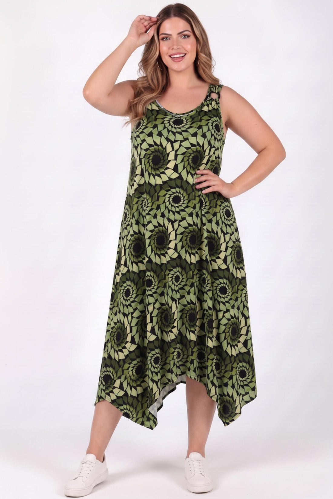 Plus - Size Patterned Dress With Ring Detail — Green
