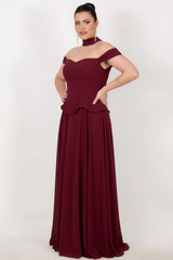 Plus - Size Crêpe Avondjurk Met Tule Rok En Sjaaldetail – Bordeaux