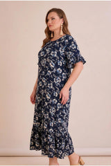 Jurk Met Dessin In Grote Maten Met Ruches Aan De Zoom – Multicolor