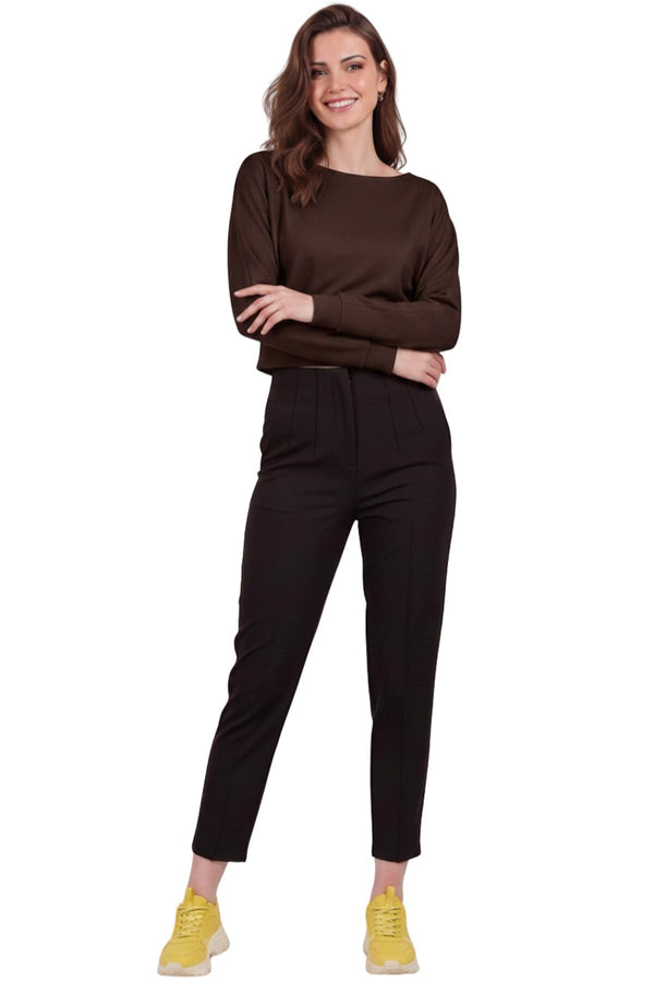 Cropped Top Met Boothals En Boord Aan De Zoom — Bruin