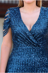 Plusmaat Korte Jurk Met Laser Gesneden Paillettenmouwen — Royal Blue