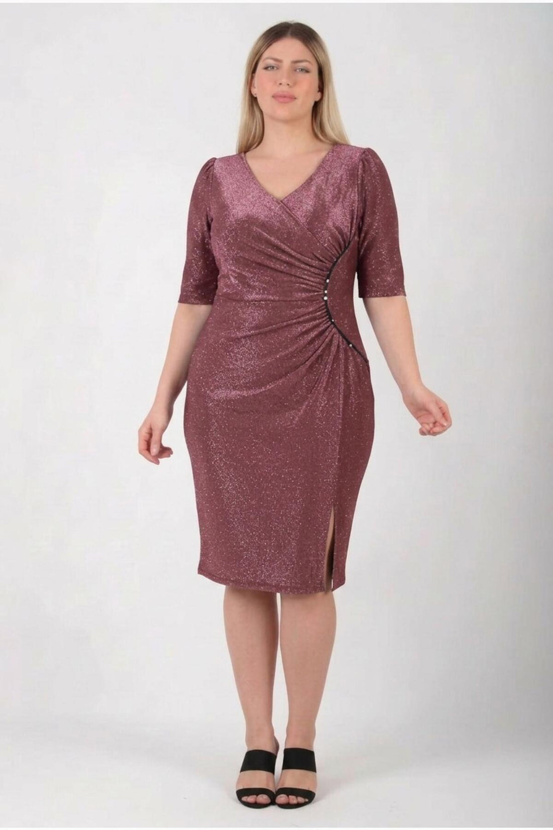Jurk In Grote Maten Met Taille - Detail En Halve Mouw — Oudroze