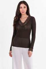 Blouse Met Kanten Details En V‑Hals — Bruin
