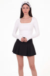 Geribd Top Met Vierkante Hals En Duimgat — Off - White