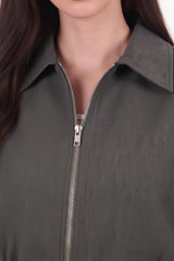 Bomberjacke Mit Hemdkragen Und Gürtel — Grau
