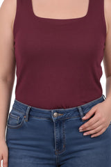 Plus - Size Top Met Vierkante Halslijn En Voering — Bordeaux