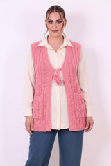 Plus - Size Gebreid Gilet Met Taillestrik — Roze