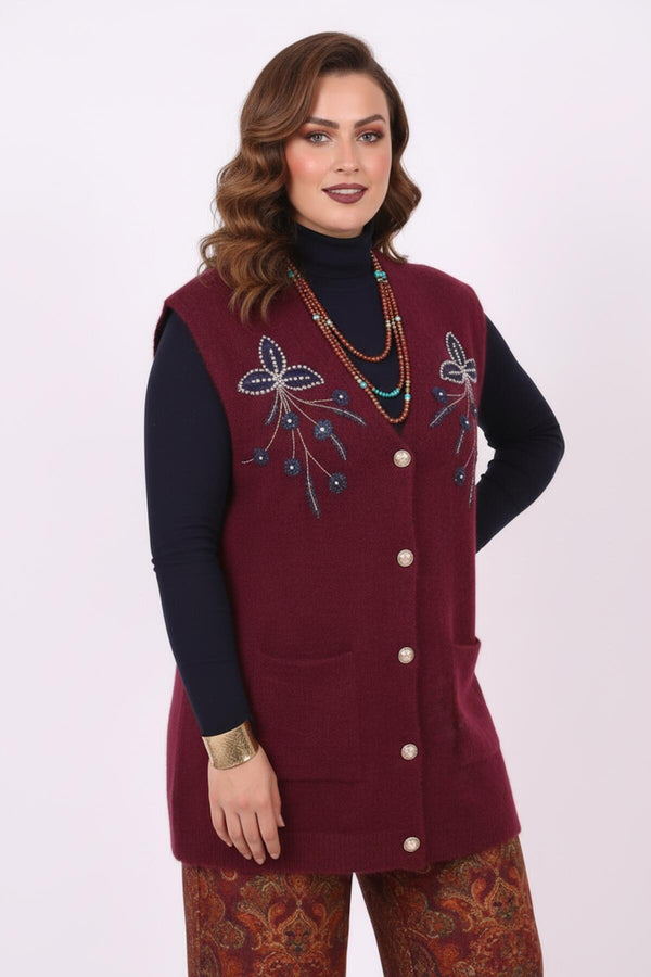 Plus - Size Lang Gebreid Vest Met Bloemen - En Kralenborduursel — Bordeaux