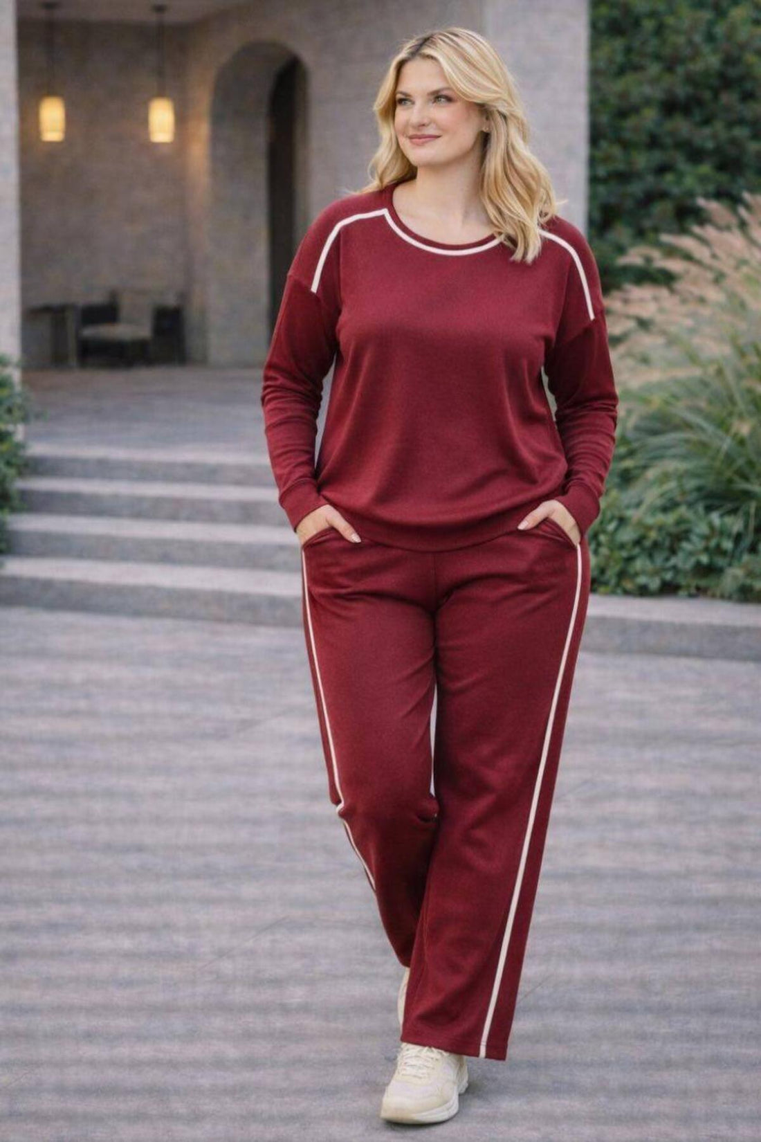 Plus‑Size Set With Shoulder And Trousers Stripes — Burgundy