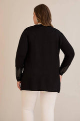 Cardigan In Großen Größen Mit Blumenbesatz Und Steinverzierungen, Schwarz