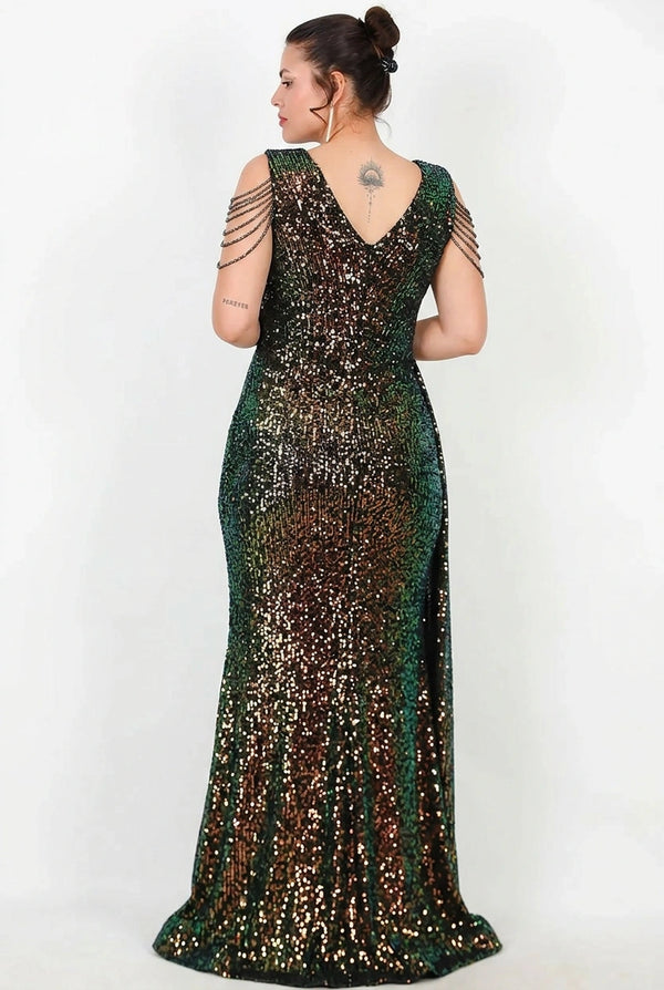 Plus - Size Lange Paillettenavondjurk Met Schouderkettingdetail — Smaragdgroen
