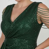 Plus - Size Lange Paillettenjurk Met Schouderketting — Groen